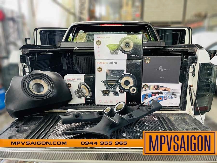 FORD RANGER NÂNG CẤP LOA FOCAL